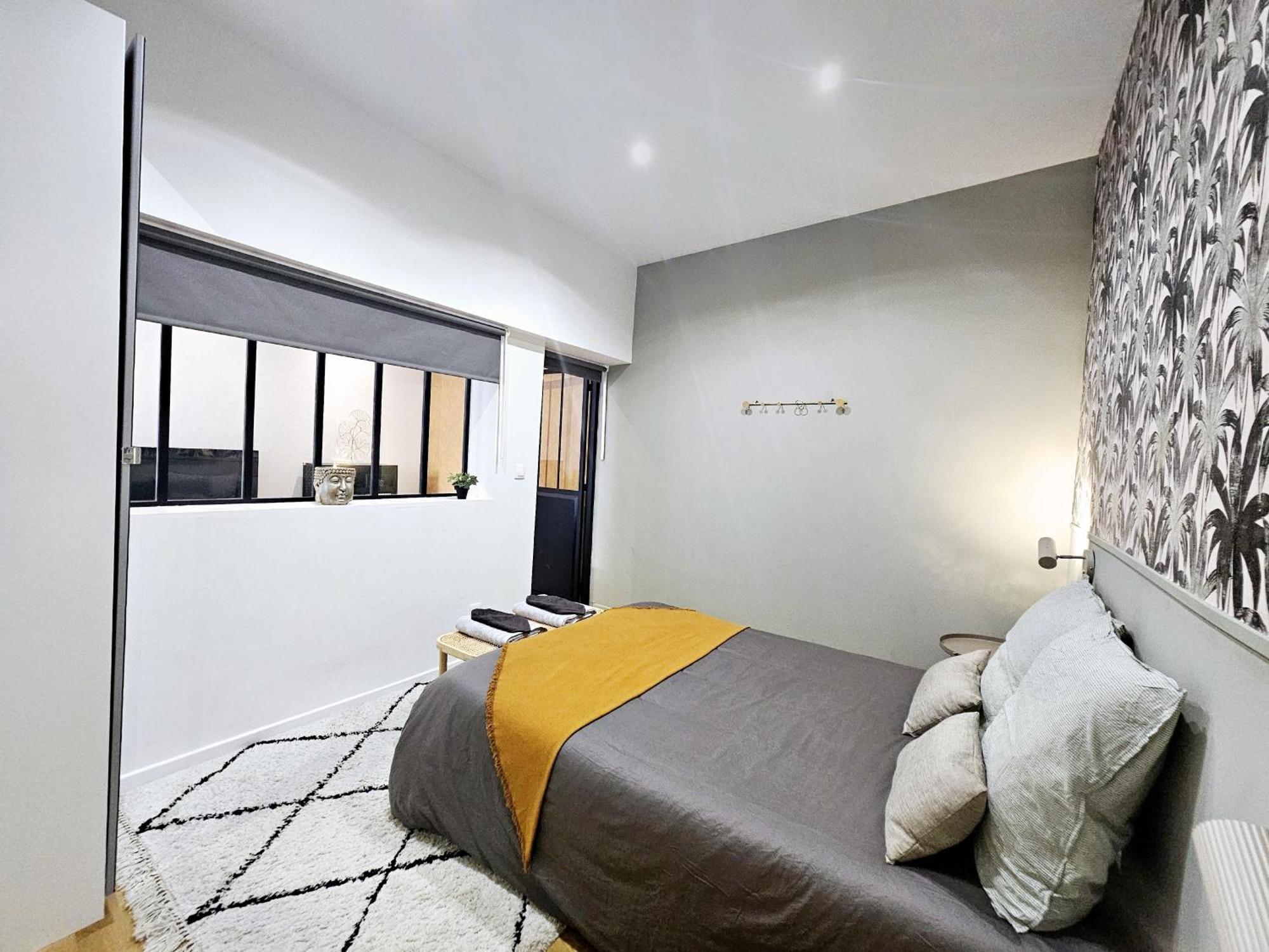 Refuge Urbain - Ideal Pro, Familles & Amis - Le Calme En Hypercentre - Wifi Debit - Netflix - Machine A Laver - Gare, Cathedrale, Commerces, Restaurants & Transports En Commun A Moins De 10 Minutes A Pied * Reims